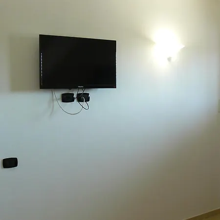 Apartment Oasi Tortuga Piscina E Barbecue H24 *